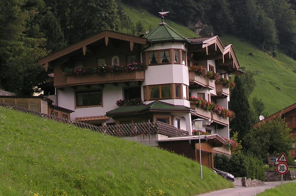 Haus Am Sonnenhang フィンケンベルク エクステリア 写真